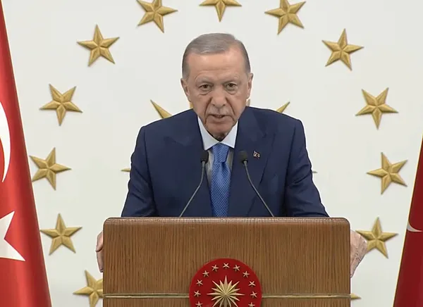 SON DAKİKA: Başkan Erdoğan ilk iftarını şehit aileleri ile yaptı!