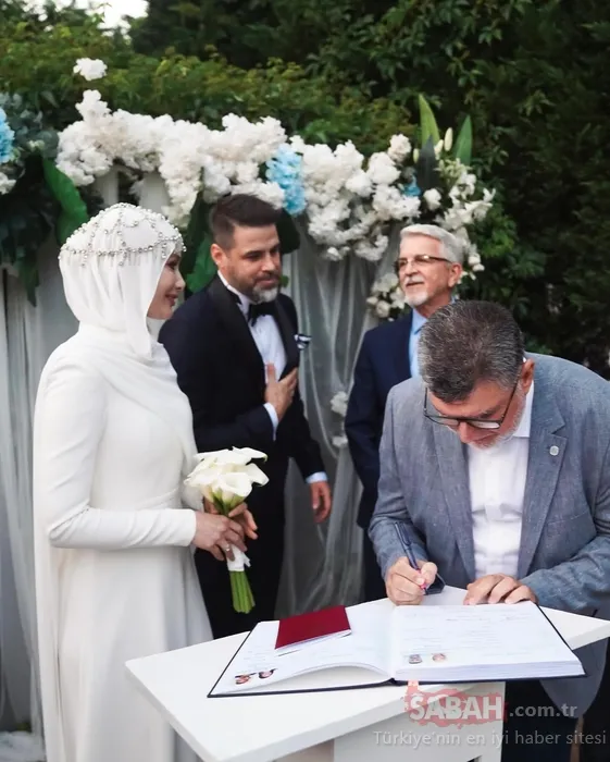 Gamze Özçelik eşi Reshad Strik’i böyle övdü! ’Beyim diye demiyorum...’