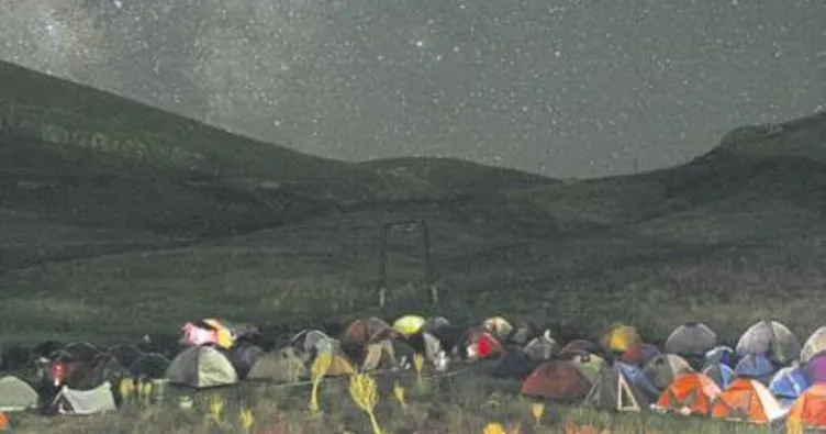 Uzay meraklıları için gözlem kampı