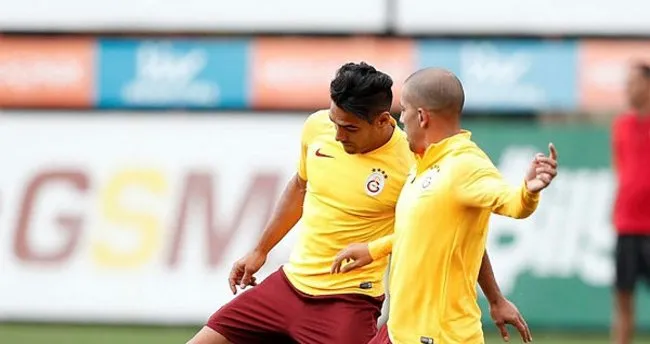 Feghouli Den Derbi Aciklamasi Spor Haberleri