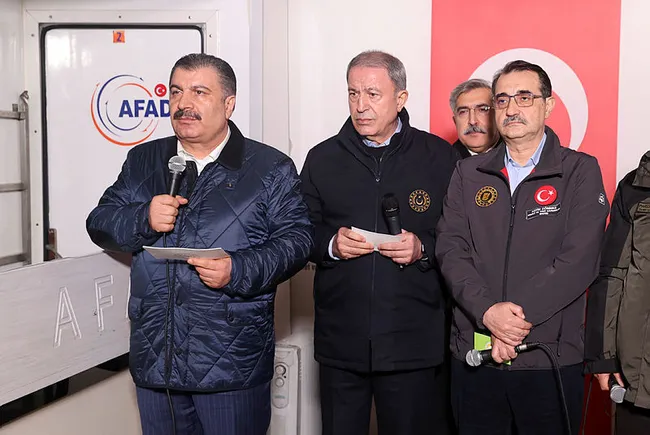 son-dakika-kahramanmaras-deprem-bolgesinden-aci-haberler-pes-pese-geliyor-iste-depremde-olenlerin-sayisi-1675707391696.jpg SON DAKİKA: Kahramanmaraş deprem bölgesinden acı haberler! AFAD'dan ölü sayısı ve yaralı sayısı için yeni açıklamalar