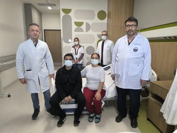 gaziantep-sehir-hastanesinde-ilk-organ-nakli-anneden-ogluna-ikinci-hayat-1733399560967.jpg