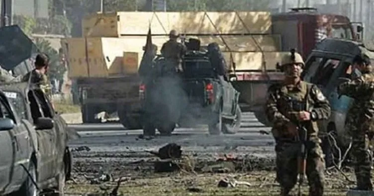 Afganistan’da Taliban askeri üsse saldırdı