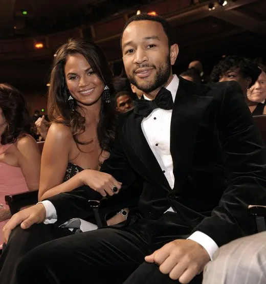 Chrissy Teigen Her şeyim sahte Magazin Haberleri