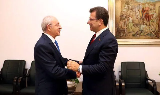 Enver Aysever’den şok iddia: Halk TV operasyon kanalıdır! İşe alımları Murat Ongun yapıyor...