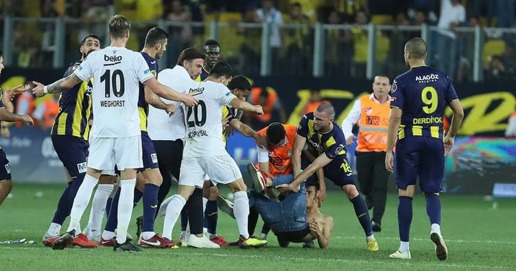 Son dakika: Ankaragücü maçında Beşiktaşlı futbolculara saldıran holiganın 3 yıl hapsi isteniyor