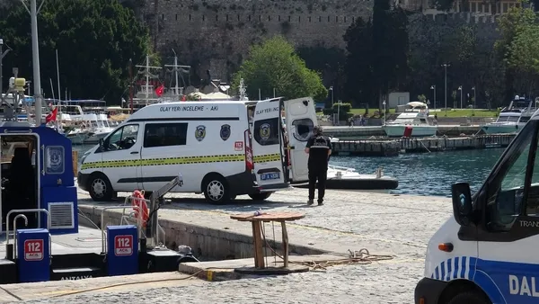 yat-limani-aciklarinda-bulunan-erkek-cesedin-kimligi-belli-oldu-1745142770592.jpg