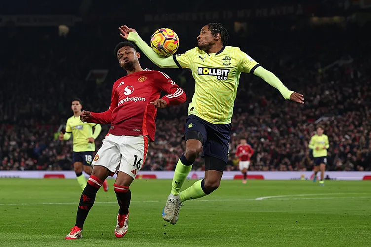 Son dakika haberi: Galatasaray’dan RAMS Park’ı sallayacak golcü transferi! Transferde bomba iddia...