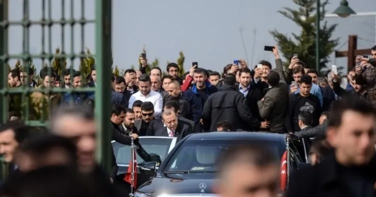 Erdoğan, cuma namazını Hazreti Ali Camisi’nde kıldı