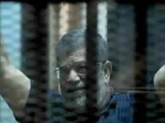 Seçilmiş Cumhurbaşkanı Mursi'ye idam kararı