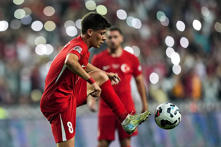 Son dakika haberi: Ne yaptın Arda Güler! Karadağ maçındaki o çalımıyla olay oldu | Sosyal medya onu konuştu...