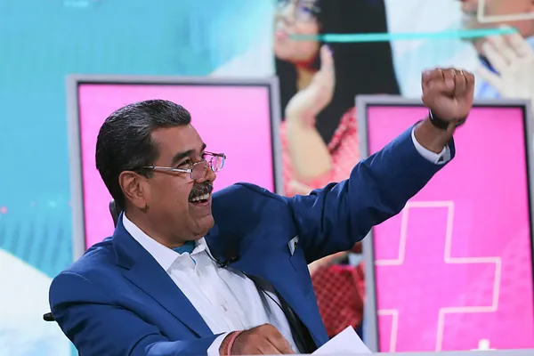 venezuela-devlet-baskani-madurodan-surpriz-karar-gozler-o-tarihe-cevrildi-1719906571021.jpeg