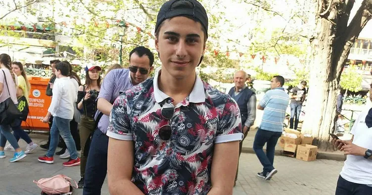 Eskişehir’de ’Sarıl bana’ sosyal deneyi