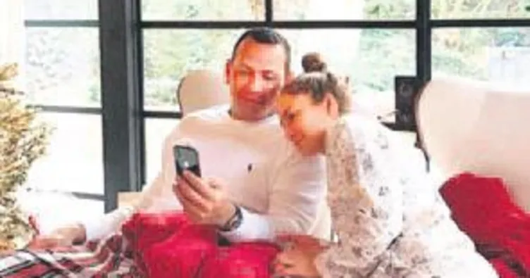 Pijamalı Lopez’de alyans yok