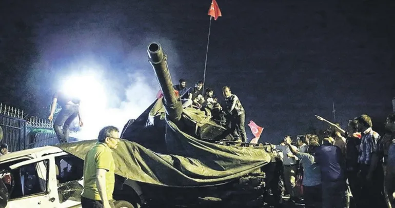 İhanetin iç yüzüne tanıklık