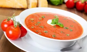 En güzel kremalı domates çorbası nasıl yapılır? Domates çorbası tarifi...