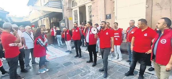 ikramiye-krizi-buyuyor-sendika-is-birakiyor-1728675966655.jpeg