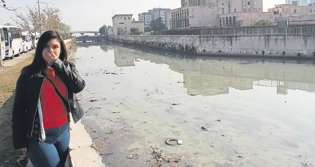 İzmir’in merkezinde utandıran manzara