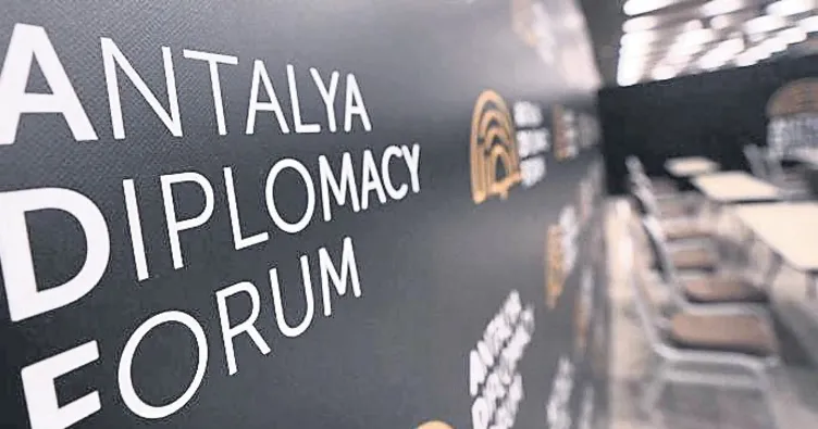 Diplomasinin kalbi Antalya’da atacak