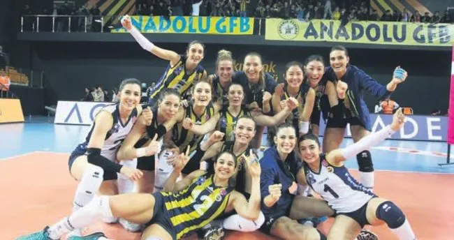 VakıfBank’ın serisini Fenerbahçe bitirdi