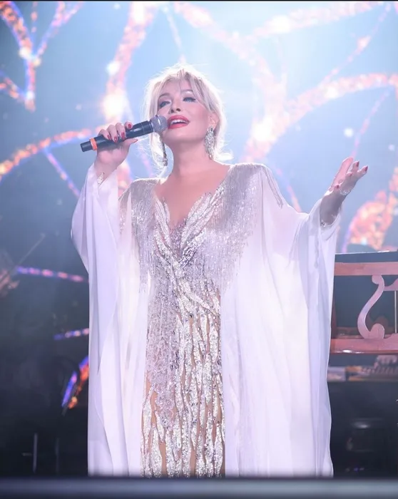 Güle güle güzel oğlum Sanatçı Emel Sayın acı haberi sosyal medyadan duyurdu!