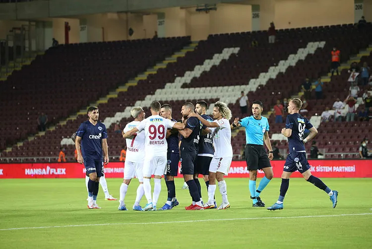 hatayspor-kasimpasa-macinda-kazanan-cikmadi-1628974848920.jpg