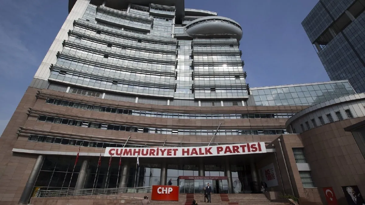 CHP’nin olağanüstü kurultayının iptali talebiyle açılan davalar birleştirildi! CHP’nin olağanüstü kurultayının iptali talebiyle açılan davalar birleştirildi!
