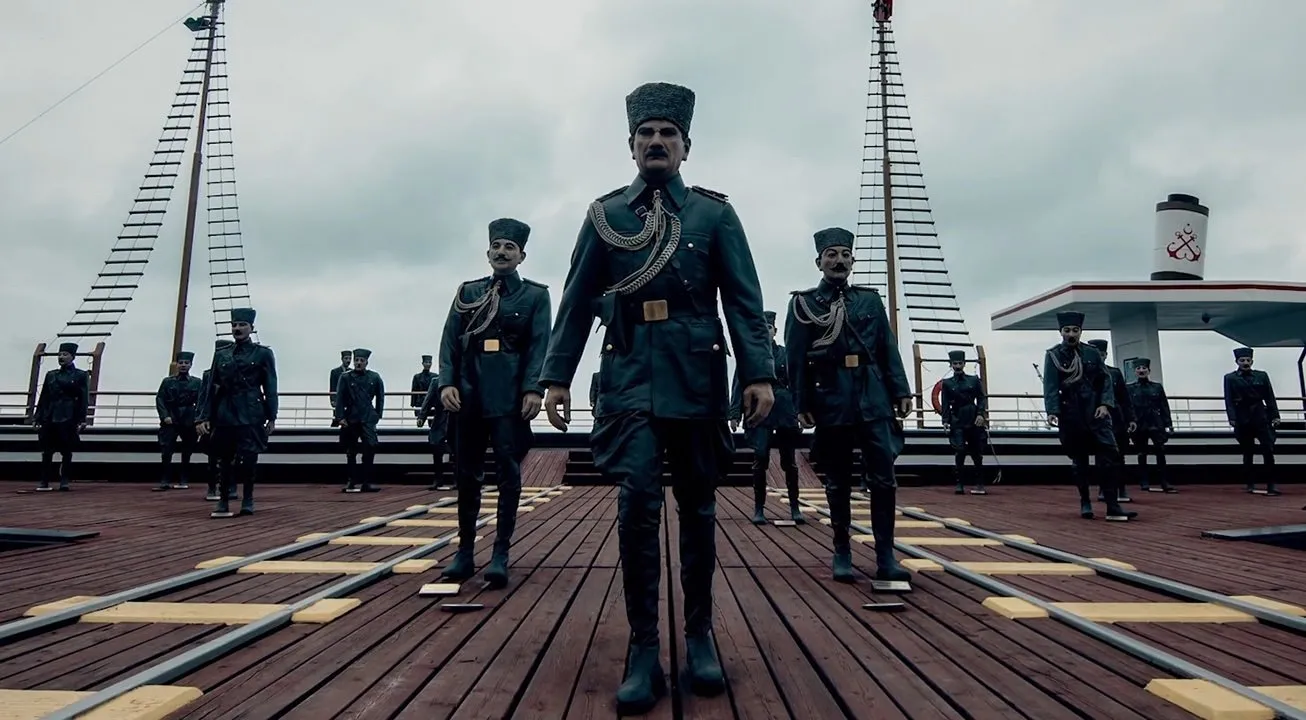 Sanatçılardan Türkiye Marşı...