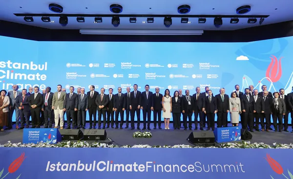 iklim-finansmaninda-ihtiyac-9-trilyon-dolar-bakan-kurumdan-dunya-liderlerine-cagri-daha-cesur-ve-somut-irade-z-1788517492353.jpg