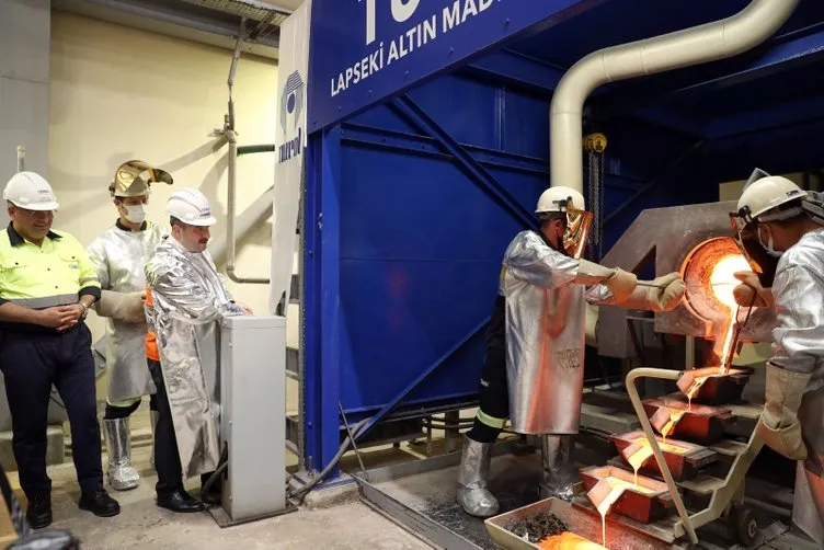 Bakan Türkiye’nin o ilini işaret etti: Bölgede 80 milyar dolar altın rezervi var!