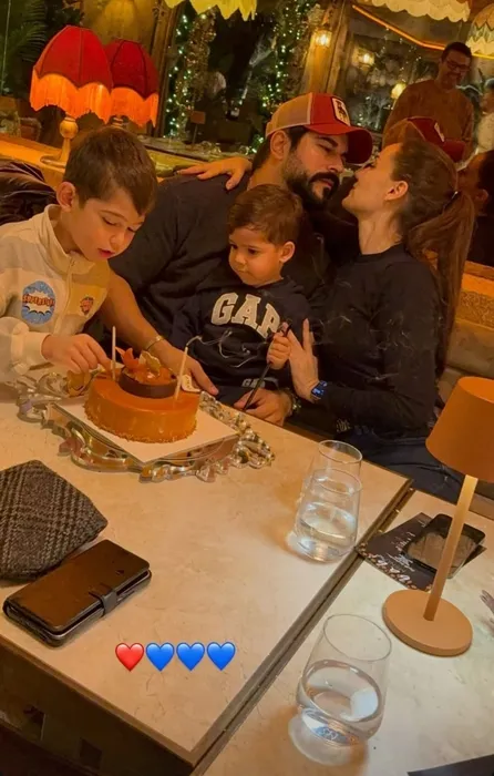 Kuruluş Osman’ın yıldız ismi Burak Özçivit’e Fahriye Evcen’den sürpriz doğum günü! Geceye damga vurdu...