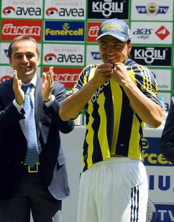 Mehmet Topuz'un imza töreni