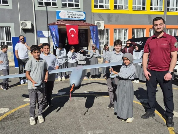 koy-cocuklarina-milli-teknoloji-asisi-trabzonlu-cocuklar-bahayi-ucusa-hazirladi-1792587564102.jpg