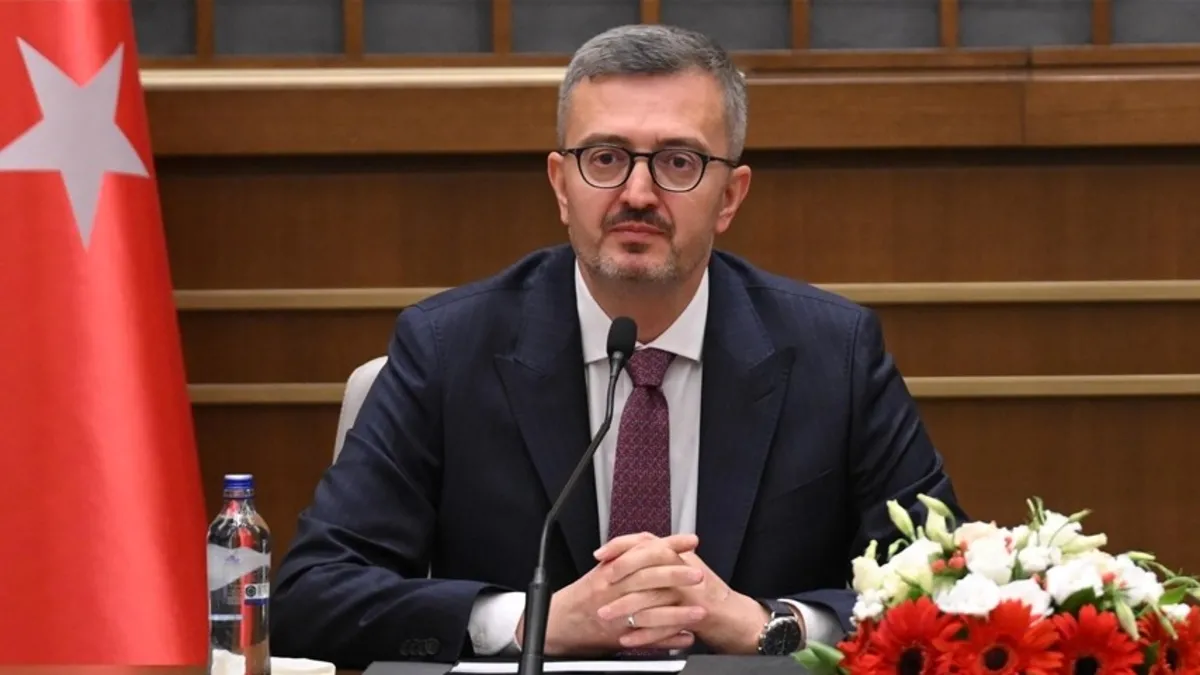 İletişim Başkanı Duran’dan “Milli Aile Haftası” paylaşımı İletişim Başkanı Duran’dan “Milli Aile Haftası” paylaşımı