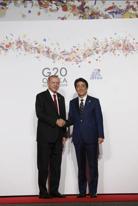 Başkan Erdoğan'ın da katıldığı G-20 aile fotoğrafı ile başladı