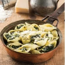 Ispanaklı Lorlu Midye Makarna Tarifi