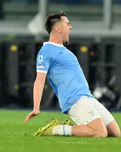 Lazio, Milan’ı tek golle devirdi!