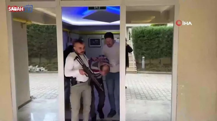 FETÖ'den 12 yıl 6 ay hapis cezasıyla aranıyordu! Firari astsubay sahte kimlikle yakalandı | Video