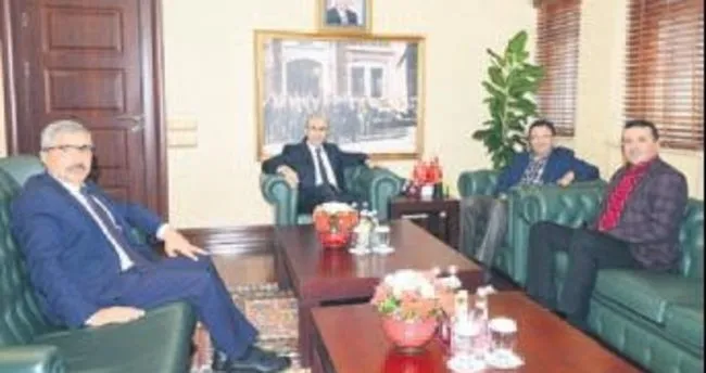 Başkan Tiryaki, Adana Valisi’ni ziyaret etti