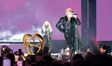 11 yıl aradan sonra gelen konser