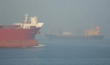 Yoğun sis nedeniyle Çanakkale Boğazı gemi trafiğine kapatıldı