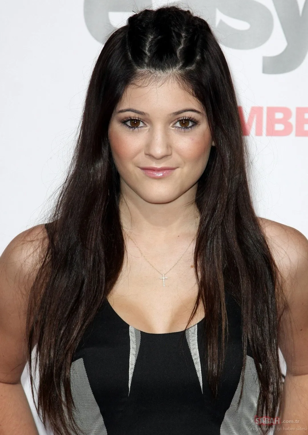 Ünlü milyarder Kylie Jenner makyajsız görüntülendi! İşte Kylie Jenner