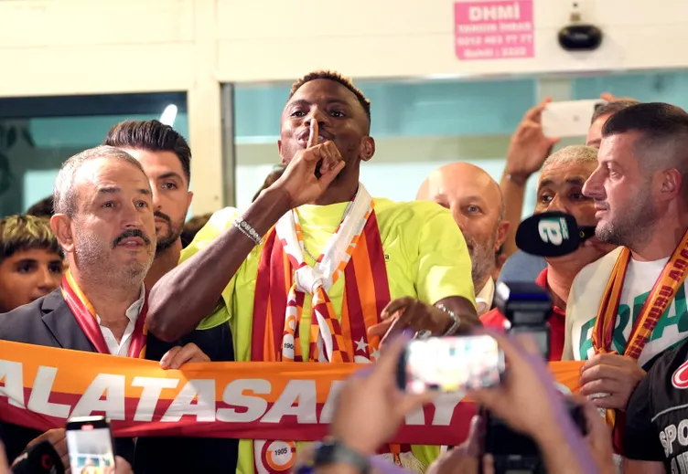 SON DAKİKA GALATASARAY HABERLERİ: Galatasaray’da Victor Osimhen sonrası bir transfer daha bitiyor! Anlaşmayı kabul ettiler: Dünya yıldızı…