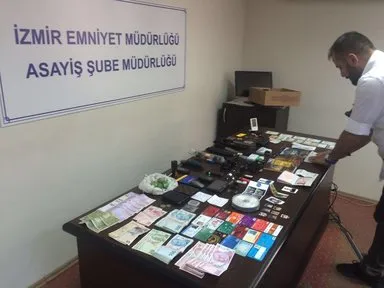 Atalay Filiz'in üzerinden çıkanlar şoke etti!