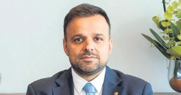 Turkcell’in yeni CEO’su Ali Taha Koç