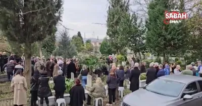 79 yaşında hayatını kaybeden ünlü oyuncu Gürzap, Sakarya’da toprağa verildi