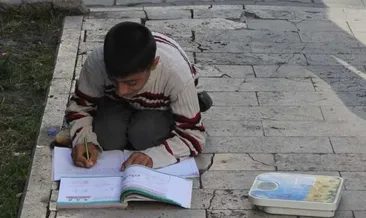 Yoksul çocuklar daha hızlı yaşlanıyor