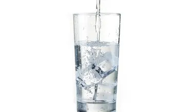 Soğuk Su İçmenin Faydaları Nelerdir? Soğuk Su İçmek Neye İyi Gelir, Vücuttaki Yağları Eritir Mi?