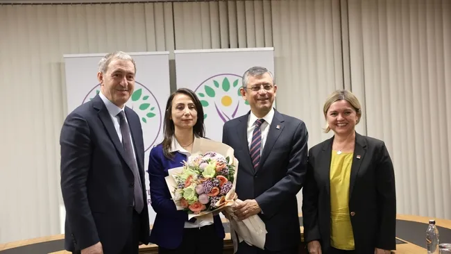Sadece Esenyurt ile sınırlı kalmayacak: DEM'den CHP ile işbirliği itirafı!