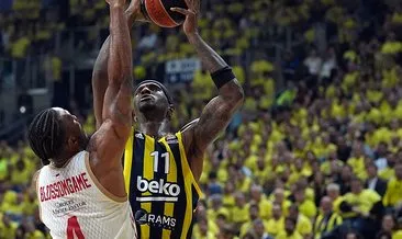 Nigel Hayes-Davis, EuroLeague’de sezonun en iyi 5’ine seçildi